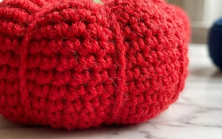 The Easiest Crochet Pumpkin Pot Pattern for Christmas – Why Not Try it Out Today! - everydaysimplejoys.com