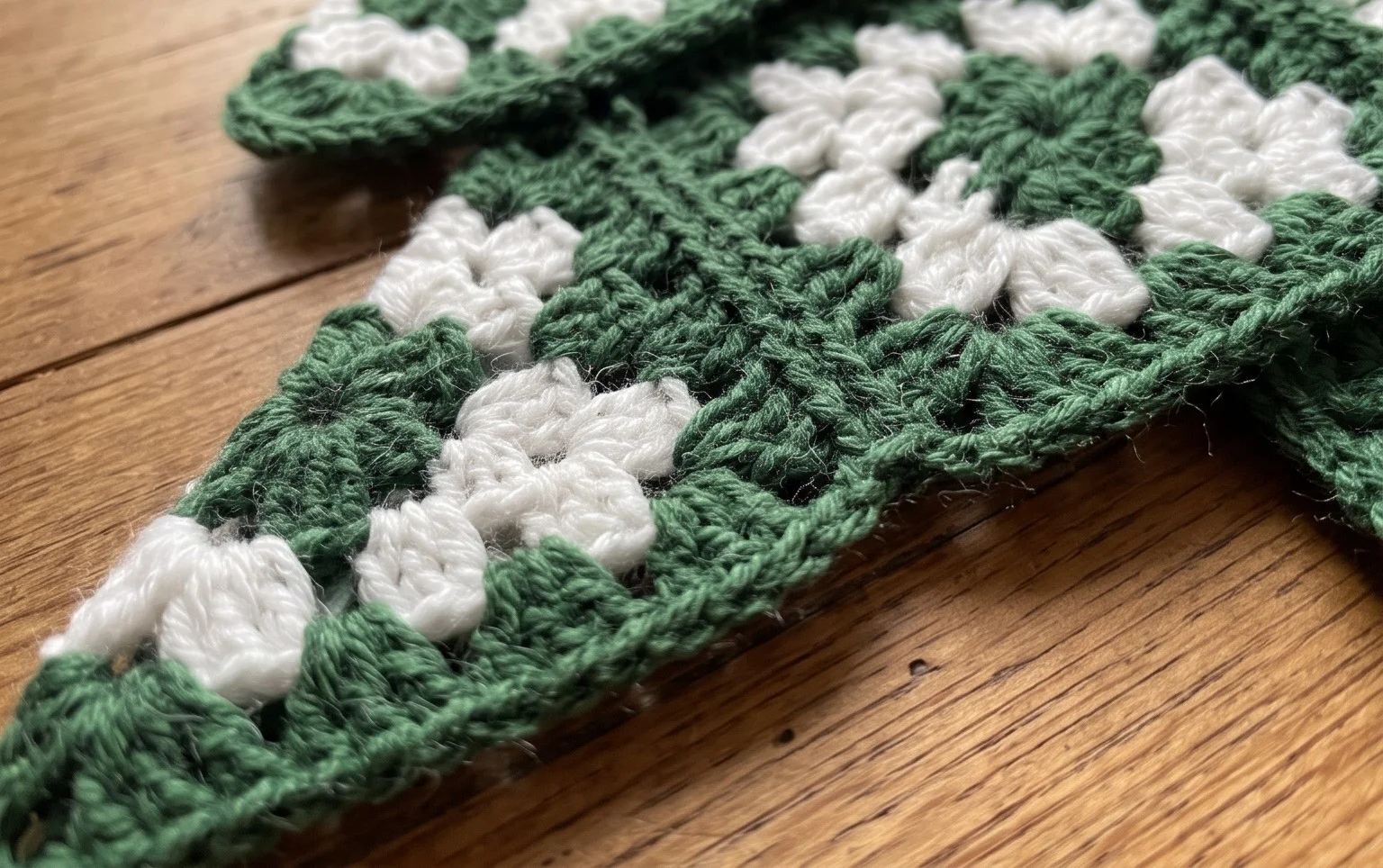Crochet Christmas Tree with Granny Squares