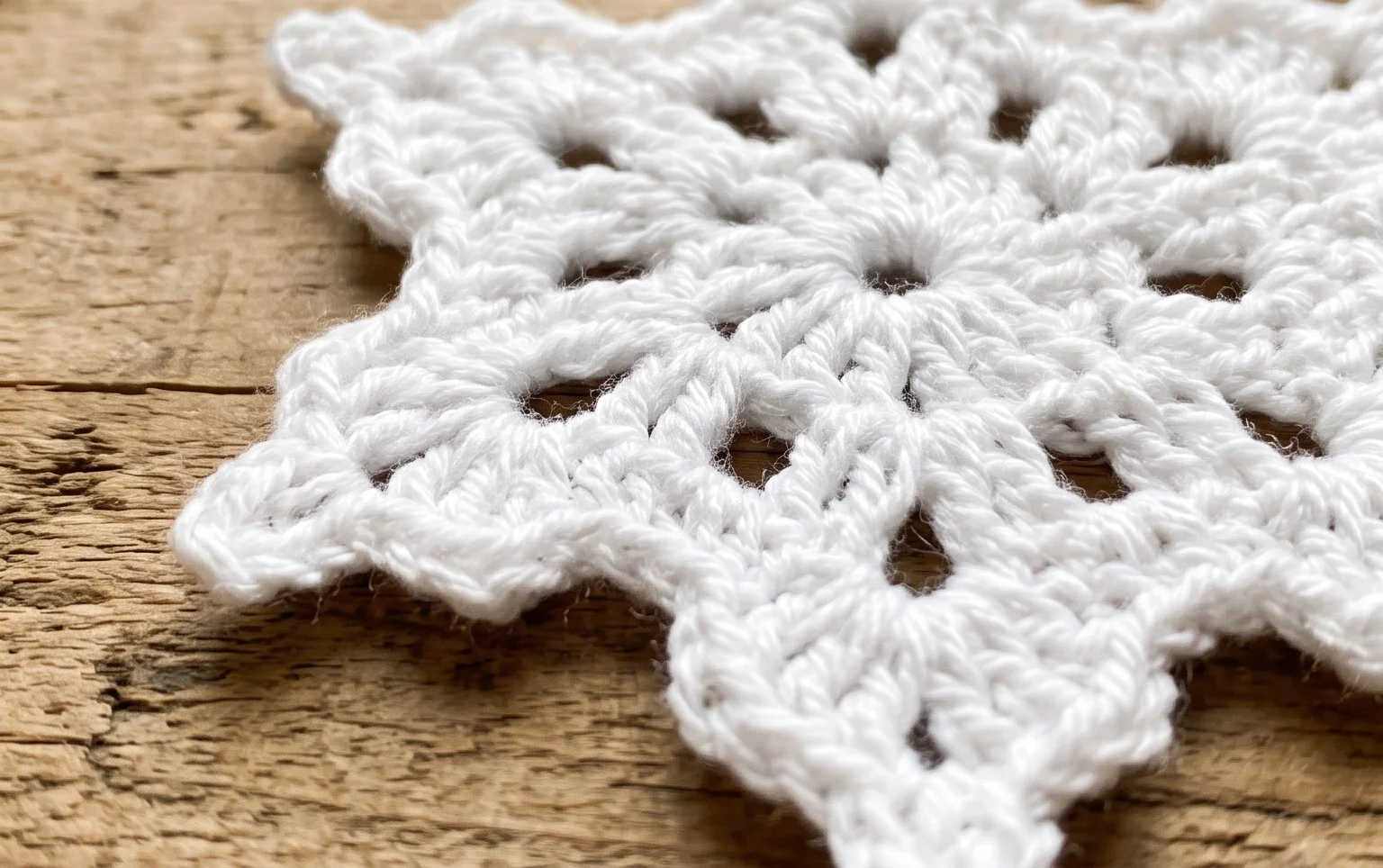 Mini Crochet Snowflake Pattern
