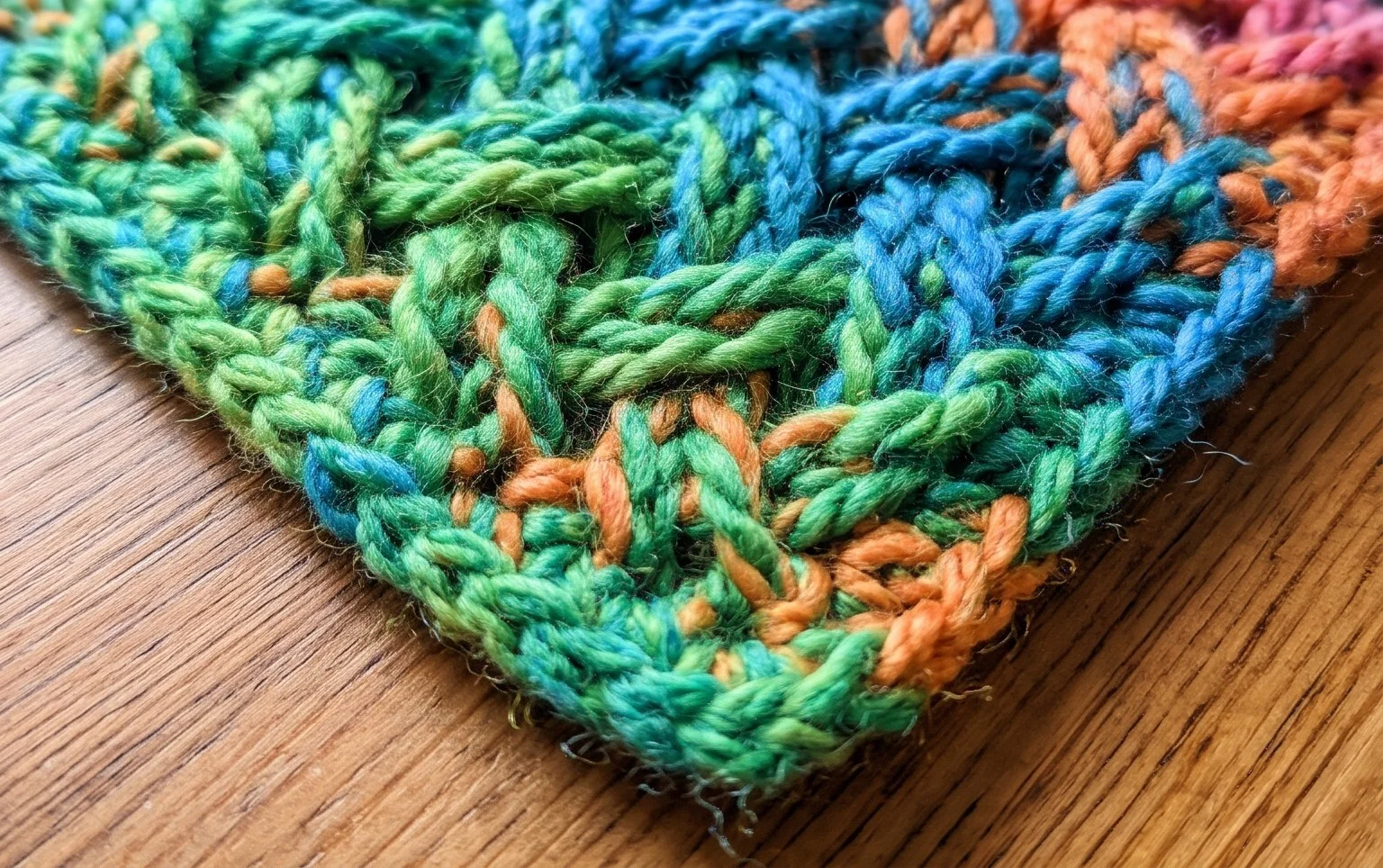 Learn The Interlaced Braided Crochet Stitch Pattern